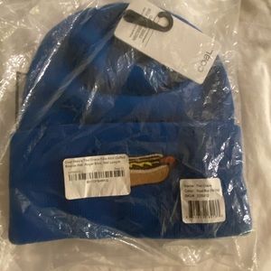 Hot dog on the beanie